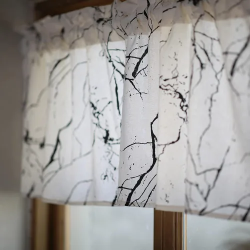 Vista 3 de SUTAVIA Cenefa de cortina para ventanas, diseño de mármol, cenefas blancas para ventanas, decoración abstracta de cocina, bolsillo para barra