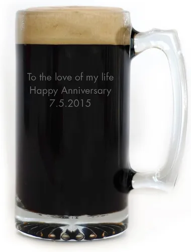 Vista 3 de Taza de cerveza personalizada de 25 onzas grabada con tu texto personalizado