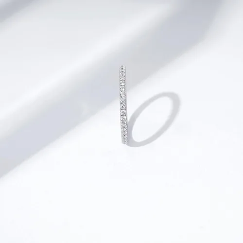 Vista 5 de Tienda Essentials Platinum or Gold Plated Sterling Silver All-Around Band Ring set with Round Infinite Elements Cubic Zirconia