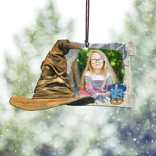 Vista 3 de Trend Setters Sombrero clasificador de Harry Potter, Ravenclaw personalizado, sube tu propia foto, accesorio de impresión colgante de acrílico