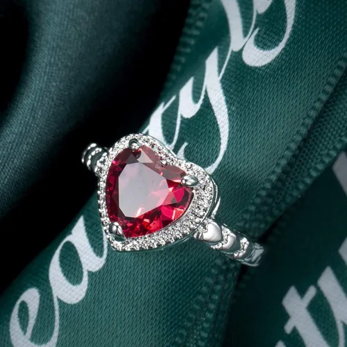 Vista 3 de Anillo de compromiso con circonita cúbica en forma de corazón rubí para mujer, joyería exquisita para aniversario