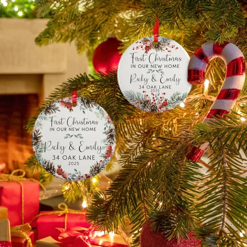 Vista 6 de Adorno personalizado para el nuevo hogar 2025 con tu dirección, 3 pulgadas, adorno de recuerdo de Navidad con caja de regalo opcional, recién