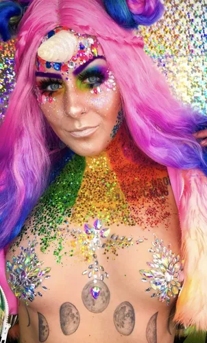Vista 7 de Neva Nude Crystal Nipztix - Fundas para pezones para festivales, raves, adhesivo de grado médico, impermeable, fabricadas en Estados Unidos