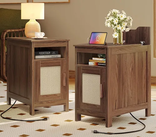Vista 9 de Huuger Mesita de noche estrecha, mesa auxiliar con estación de carga, puerto USB-C, mesa auxiliar de ratán con gabinete y estante abierto, ratán