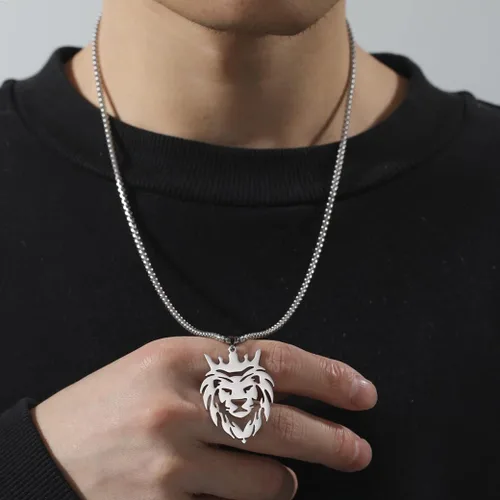 Vista 2 de UNIFT Collar de león para hombre, de acero inoxidable, estilo hueco, cabeza de león, dije de moda, dije de cabeza de león, caja de cadena, joyería