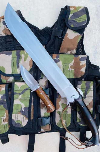 Vista 7 de Cuchillo Predator EUK de 18", Machete de supervivencia, hoja forjada a mano Khukuri - Cuchillos de espiga completa fabricados en Nepal