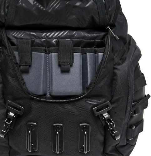 Vista 4 de Mochila Oakley Kitchen Sink, Negro (Stealth Black), Tamaño único