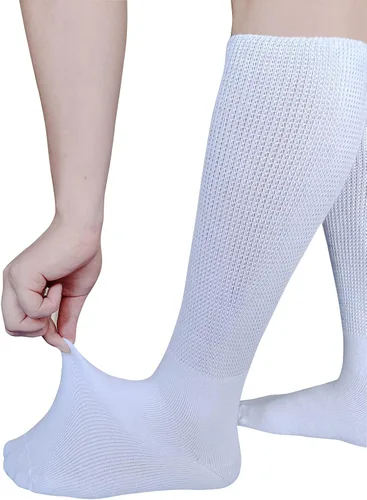 Vista 4 de CIRZUEX Calcetines Extra Anchos para Linfedema Pies Hinchados Pierna, Calcetines Bariátricos, Calcetín de Bota de Yeso, Diabético Sin Compresión