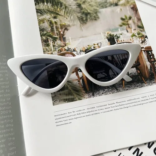 Vista 5 de OZPYKAE Gafas de sol para mujer, estilo vintage, montura de plástico, estilo retro, estilo de ojo de gato