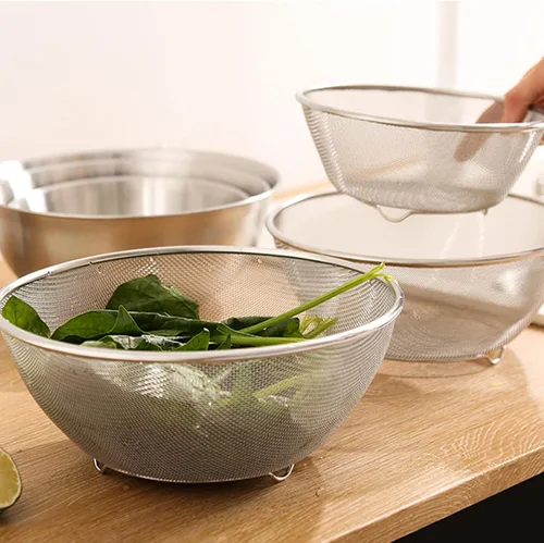 Vista 4 de Colador de pasta, colador de arroz de acero inoxidable 304 para uso doméstico con 0.079 in, para lavar verduras, frutas y arroz y para escurrir