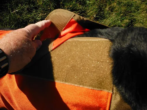 Vista 2 de CUGA Chaleco Serious Protection for The Active Dog (MED, Naranja/Coyote)