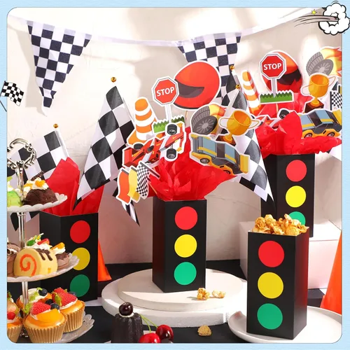 Vista 4 de 6 Juegos de Decoraciones de Fiesta de Cumpleaños de Autos de Carrera Centros de Mesa de Autos de Carrera para Mesas con Cajas de Tráfico Decoración