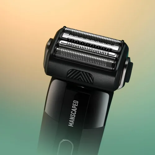 Vista 3 de MANSCAPED® The Chairman™ PRO - Hoja de Repuesto SkinSafe® de Lámina para Hombres - Recortadora de Lámina de Cuatro Hojas de Acero Inoxidable