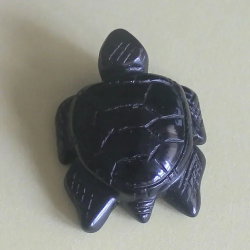 Vista 2 de Estatua de tortuga marina de cristal tallada a mano de 2 pulgadas para decoración del hogar (obsidiana negra)