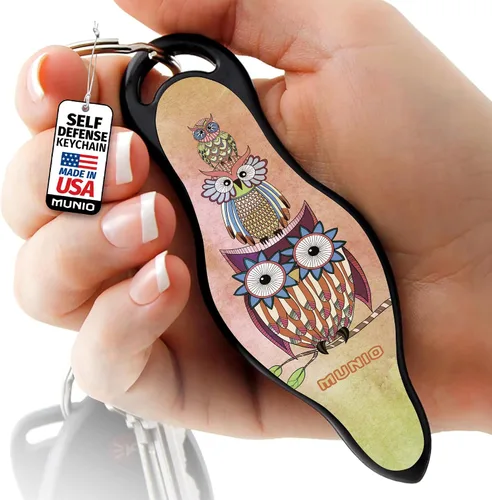 Vista 13 de MUNIO Llavero de autodefensa, elegante y portátil, herramienta de seguridad para mujeres y hombres, no letal, aprobado por la TSA, fabricado en Gatos