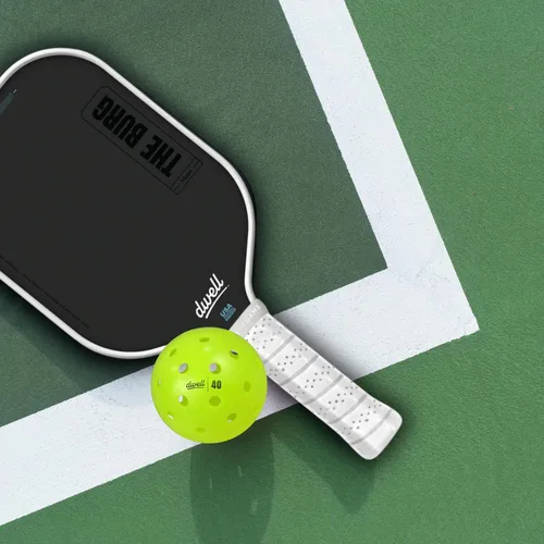 Vista 3 de DWELL Elite - Pelotas de pickleball de 40 agujeros, resistentes a las grietas, para deportes de pickleball al aire libre, pelota oficial de todo