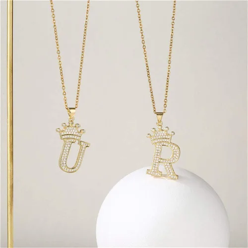 Vista 6 de cmoonry Collar con inicial de corona A-Z para hombres y mujeres, chapado en oro de 14 quilates, colgante de monograma helado con cadena de 18