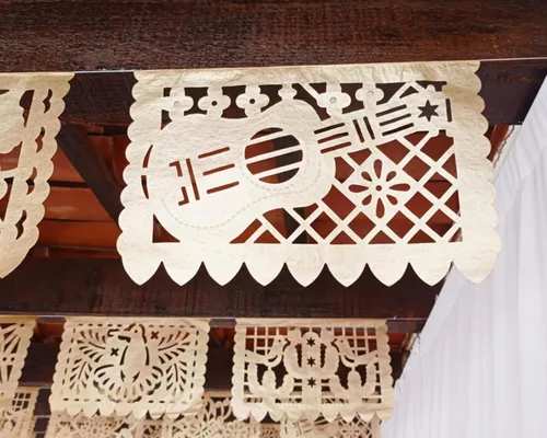 Vista 4 de Cartel de papel picado dorado – Cartel de papel picado dorado mate con purpurina para fiestas, bodas, despedidas de soltera, compromiso, baby