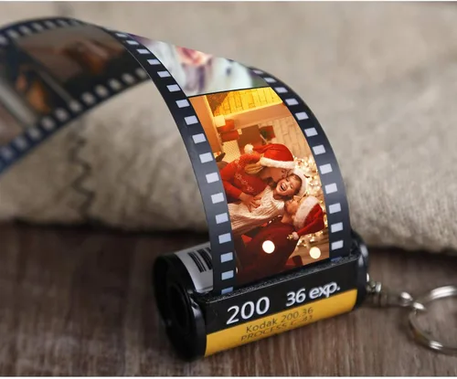 Vista 4 de Llavero personalizado con rollo de película de cámara con colorido álbum de carrete de fotos, regalos personalizados para fotos
