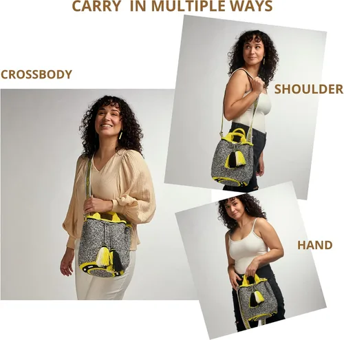 Vista 2 de Mochila colombiana Wayuu, 100 % auténtica, diseño minimalista bohemio, tejido a mano, ganchillo, bolsa cruzada para mujer, Marrón, beige, negro.