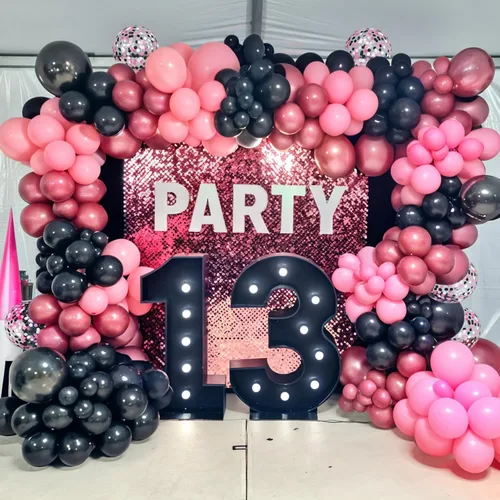 Vista 5 de Globos rosados y negros, 60 piezas de 12 pulgadas, color rosa intenso, rosa claro, negro, confeti, globos metálicos rosados para fiesta temática
