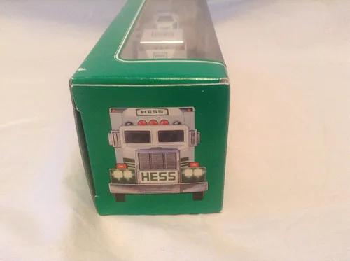 Vista 2 de 2001 Miniature Hess Racer Transport