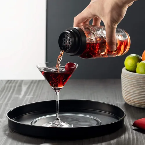 Vista 4 de Godinger Coctelera, coctelera de Martini, coctelera de vidrio de fabricación italiana, 19 onzas, juego de 2