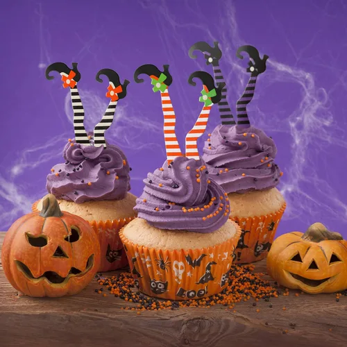 Vista 4 de 48 piezas de decoración de cupcakes de Halloween, patas de bruja, adornos para cupcakes, botas de bruja, palillos para tartas, accesorios
