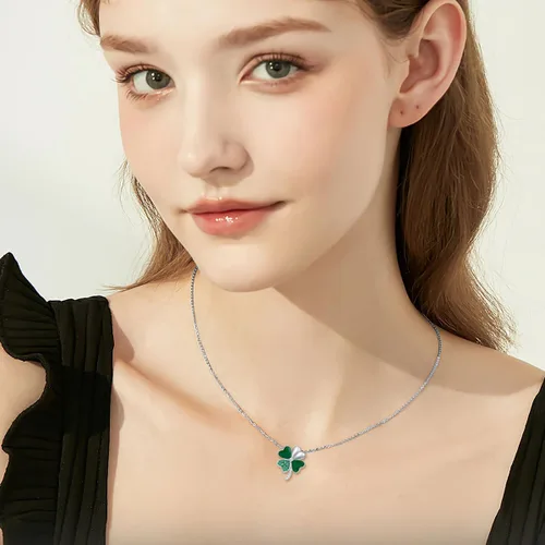 Vista 2 de Collar de trébol del día de San Patricio, irlandés, trébol de cuatro hojas, collares de trébol para mujer, plata de ley 925, a la moda, verde