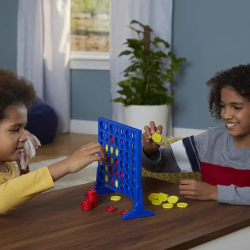 Vista 7 de Connect 4 Hasbro Gaming Classic Grid, juego 4 en fila, juegos de mesa de estrategia para niños, 2 jugadores para familia y niños, regalos de Pascua