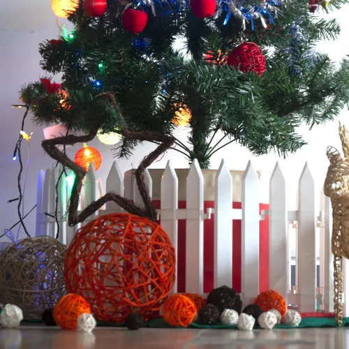 Vista 6 de 20 bolas de mimbre de ratán para decoración de mesa de boda, fiesta de Navidad (diámetro de 1.2 pulgadas, negro)