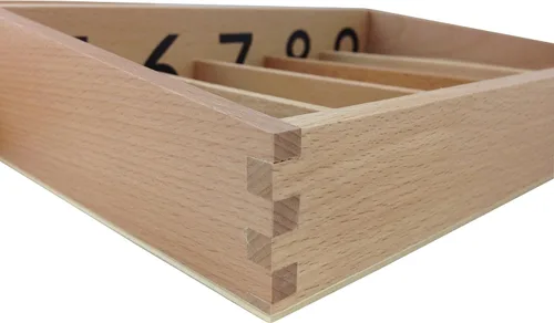 Vista 2 de Caja de husillo Montessori con 45 husillos