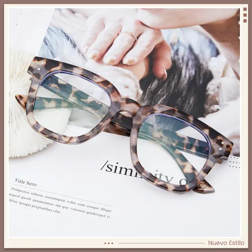Vista 7 de Madison Avenue Blue Light Blocking Glasses for Women, Oversized Blue Light Blockers Anti Eyestrain/UV Computer Eyeglasses