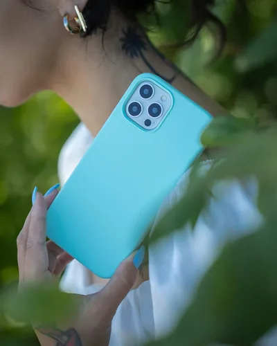 Vista 3 de [Usado] FELONY CASE Funda para iPhone 13/iPhone 14, funda de silicona verde pastel Silicona líquida con forro de microfibra antiarañazos, funda