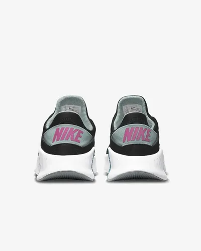 Vista 4 de Nike Zapatos de gimnasia para mujer
