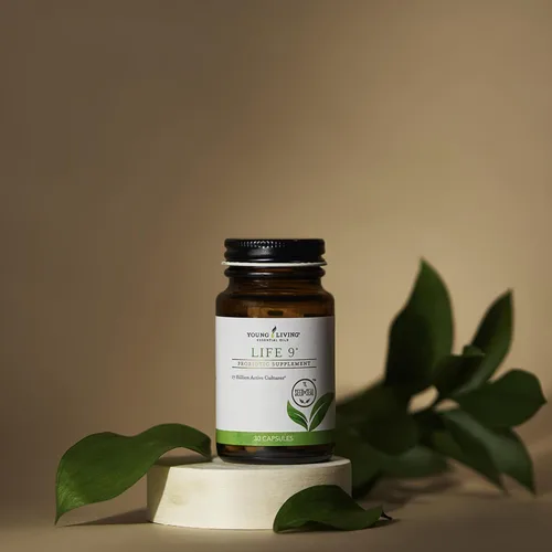 Vista 6 de Life 9 Suplemento probiótico de Young Living - Aumenta la inmunidad y el apoyo a la salud digestiva y intestinal - 30 cápsulas - 17 mil millones
