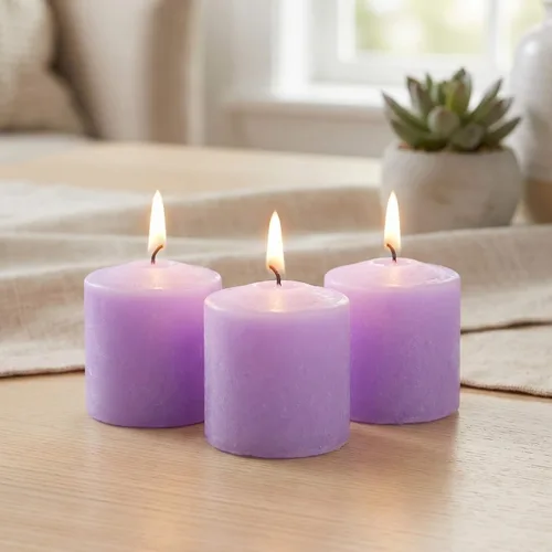 Vista 2 de Juego de 24 velas votivas Richland® blancas sin perfume