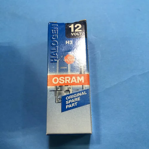 Vista 2 de OSRAM SYLVANIA 64151 H3 (31397) 55W 12V PK22S/PLOMO CON CONECTOR DE PALA TRANSPARENTE T3 1/4 Halógeno