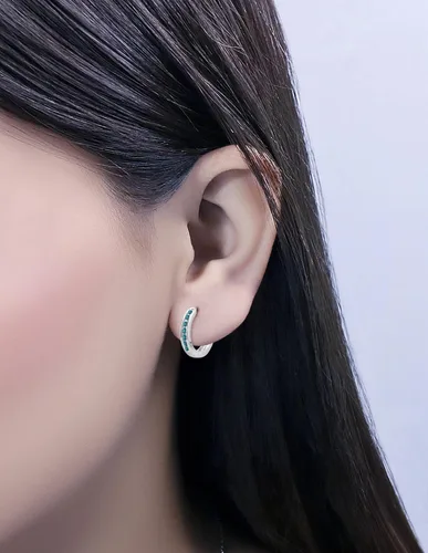Vista 2 de Dazzlingrock Collection - Pendientes de aro pequeños de 0,18 quilates (14 quilates, oro blanco)