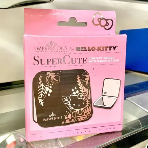 Vista 5 de Impressions Vanity Hello Kitty Espejo Compacto Superlindo con Interruptor de Sensor Táctil para Brillo Ajustable, Espejo de Maquillaje Iluminado