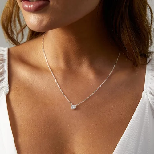 Vista 5 de ASCOMY Delicado collar con colgante solitario de diamante de circonita cúbica para mujer, chapado en oro de 14 quilates, redondo y cuadrado