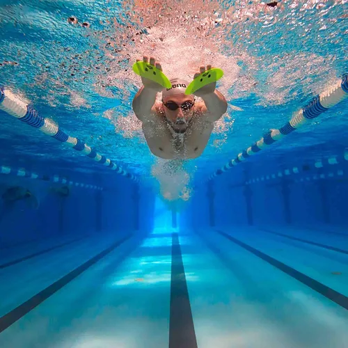 Vista 3 de Arena Pala de natación unisex para adultos Elite Finger para entrenamiento de natación, equipo de piscina para hombres y mujeres