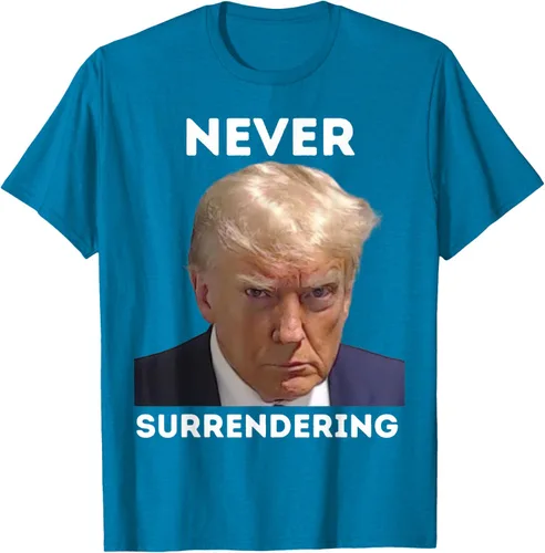 Vista 5 de Triumph Never Surrendering - Camiseta Trump Mug Shot, Negro