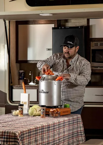 Vista 4 de CanCooker Utensilios de cocina de camping Cocina de vapor de 4 galones, estante de cocina, condimento de sal de ajo y mantequilla y libro de Kit