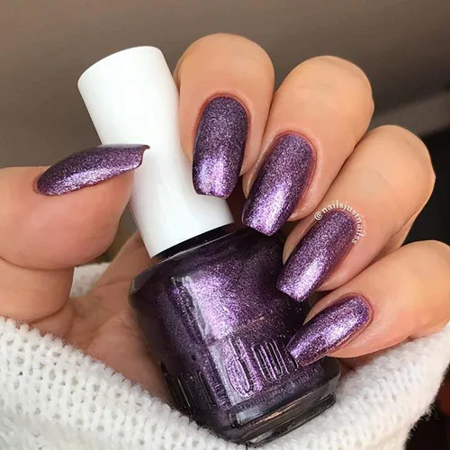Vista 4 de duri Esmalte de uñas, 760 A Million Likes, purpurina metálica morada, cobertura completa, acabado brillante, secado rápido, duradero, cosméticos
