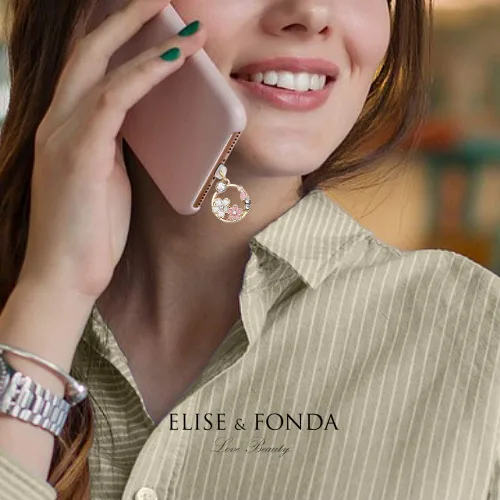 Vista 6 de ELISE & FONDA CP85 Puerto de carga USB Anti polvo Plug Little Cherry Blossom Garland Colgante Colgante Teléfono Charm para iPhone 12/11/XS
