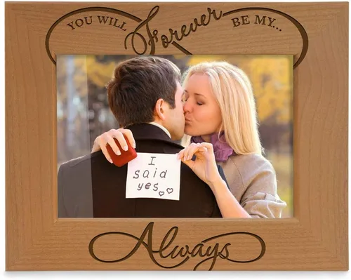 Vista 7 de KATE POSH - Marco de fotos de madera natural grabado con texto en inglés "You Will Forever be My Always". Marco de fotos de madera natural grabado
