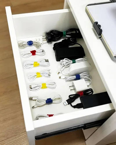 Vista 2 de 80 bridas de cables de fijación reutilizables, lazos ajustables de gancho y bucle, lazos multiusos para organización de cables, envolturas de cables