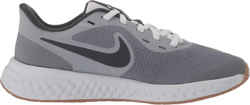 Vista 6 de Nike Revolution 5 tenis para correr para niños en edad escolar