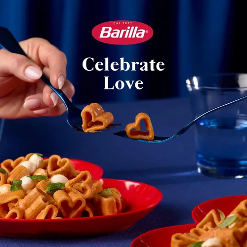 Vista 10 de Barilla Edición Limitada Love Pasta, Pasta en Forma de Corazón No Transgénica Hecha con Sémola de Trigo Duro - Certificada Kosher, Caja de 12 oz